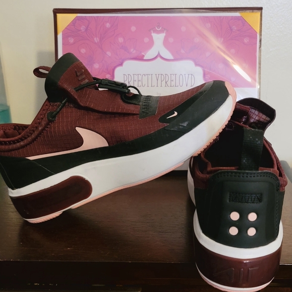 Women's Nike Air Max Dia Winter - Picture 1 of 6